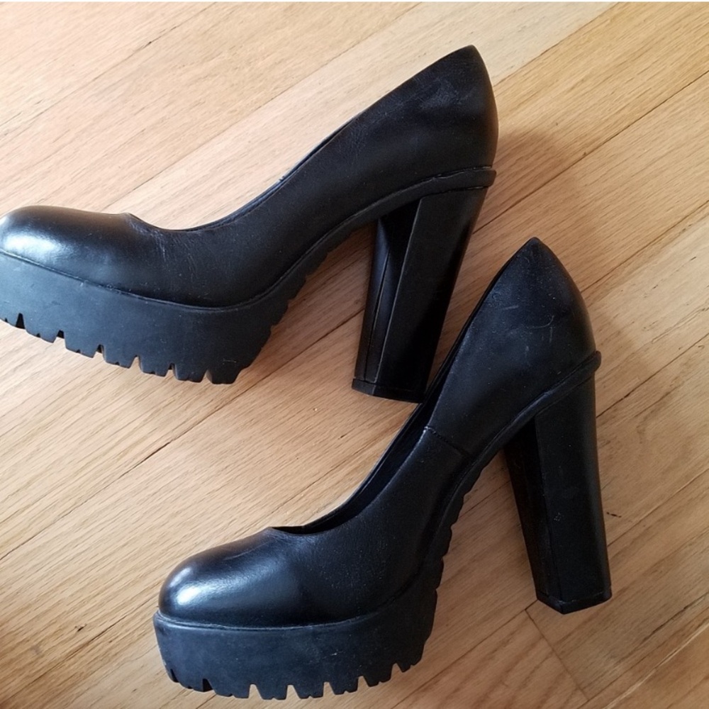 Aldo Black Platform Pump - Lauletta-Size 37